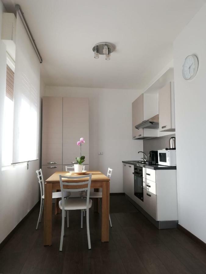 B&B Stadio Apartment Pordenone Eksteriør billede