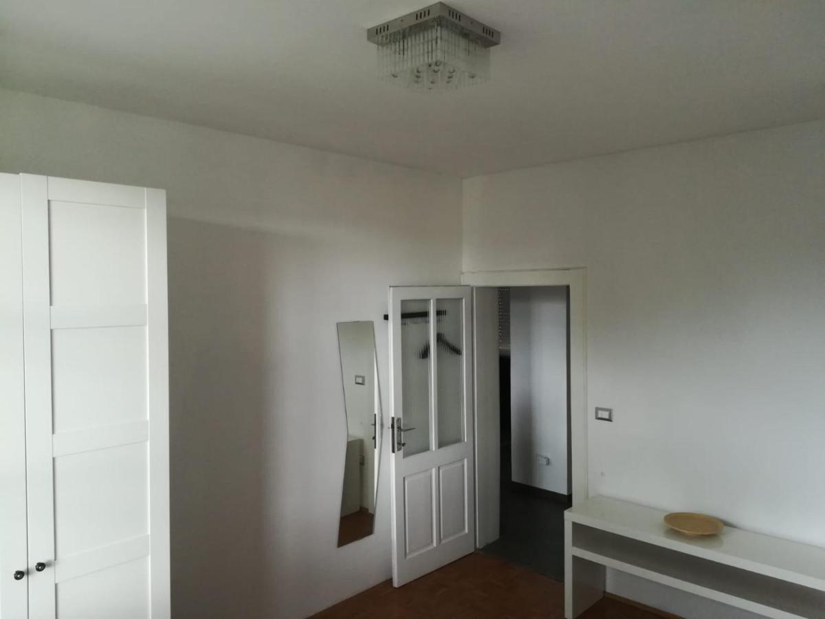 B&B Stadio Apartment Pordenone Eksteriør billede